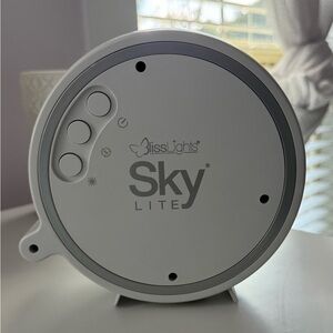 Sky Lite - White